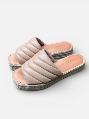 Gianni Bini Quilted Taupe Espadrille Slide Sandals